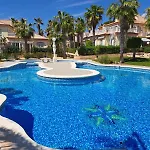 Schoenes Ruhiges Rooftop Mit Grosser Dachterrasse Torrevieja