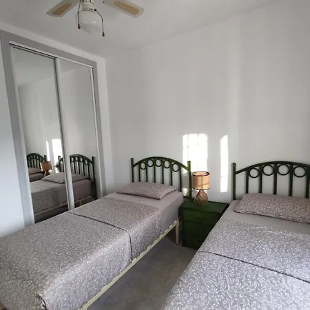 Apartment Schoenes Ruhiges Rooftop Mit Grosser Dachterrasse Torrevieja