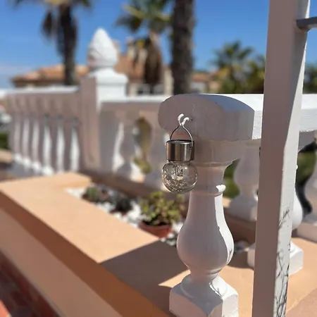 Schoenes Ruhiges Rooftop Mit Grosser Dachterrasse Apartamento Torrevieja