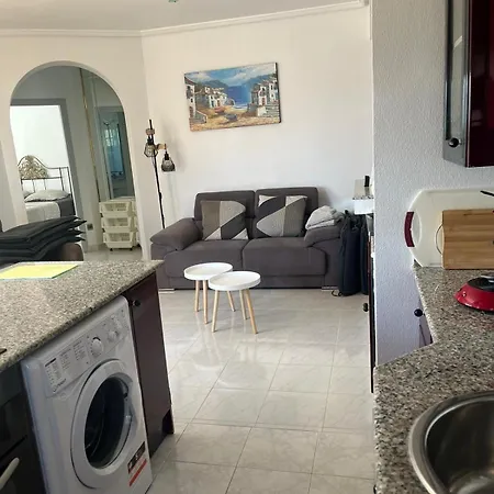Apartamento Schoenes Ruhiges Rooftop Mit Grosser Dachterrasse